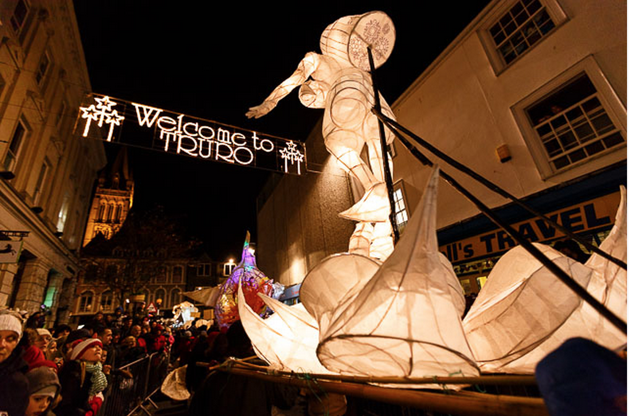 city of lights truro sees the festive season kick off in style
