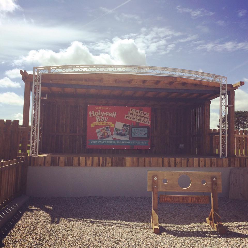 holywell bay fun park