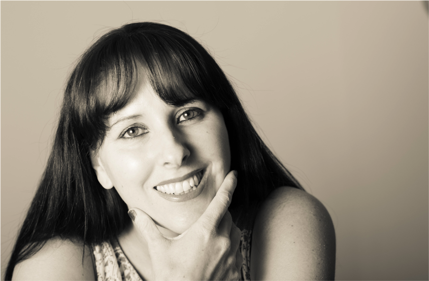 Nikki Kitt Psychic Medium - 18th May Lane Theatre Newquay
